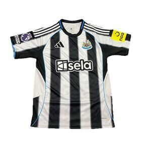 Newcastle United | Men’s Large Home Jersey